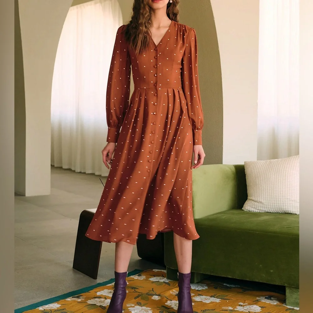 Rihoas Brown Polka Dot Pleated Midi Dress - Picture 3 of 7
